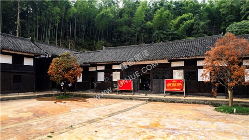 隆回鸭田战斗指挥所内院