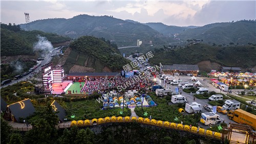 帐篷、房车、音乐、美食_隆回龙瑶幽谷首届房车露营云上音乐美食季
