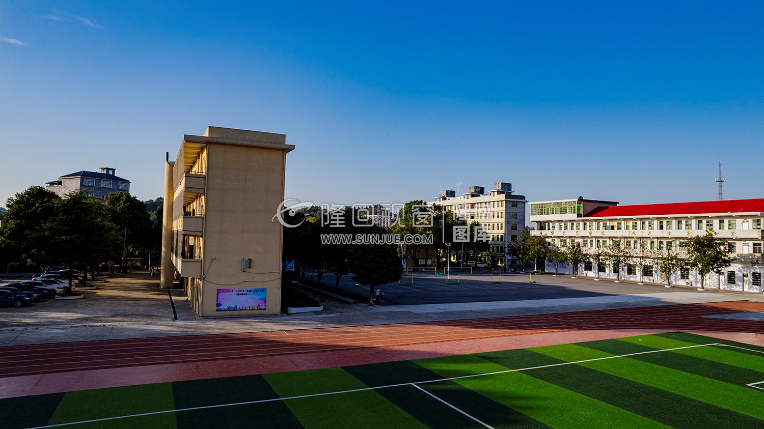 校园内环境-三阁司中学