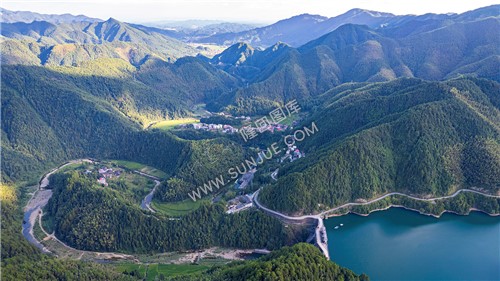 水库下的稻田与村落-木瓜山水库-隆回县大水田乡