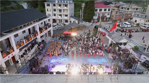 学校操场-隆回草原学校2024年六一文艺汇演，美在草原 ·爱满瑶乡