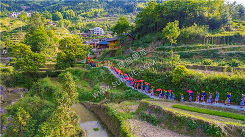 接亲、送亲队伍-隆回花瑶婚俗活动