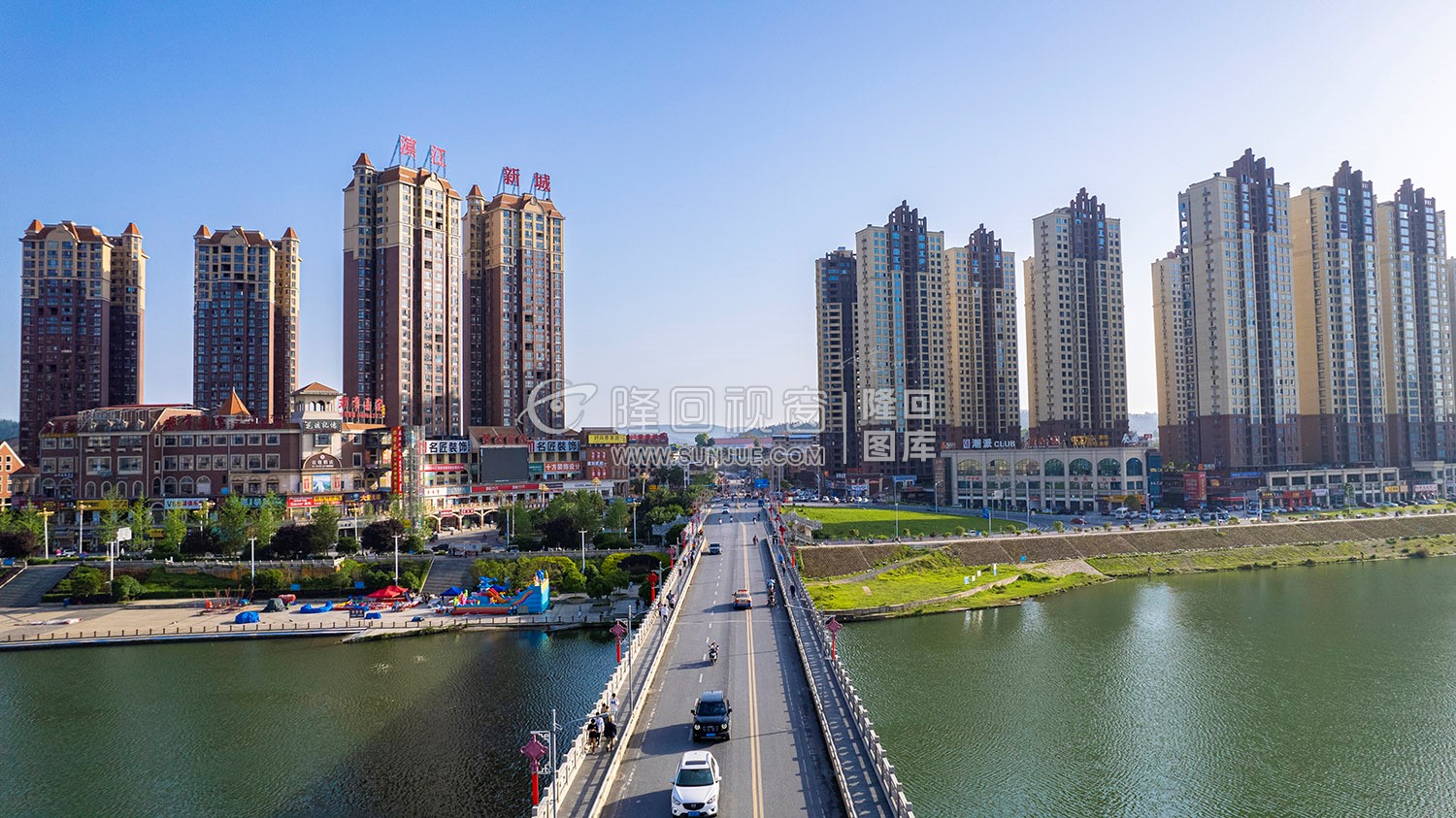 隆回大桥-巴黎新城桥头