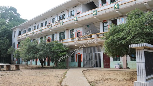 学校教学楼-五里中学-未改造前老校园