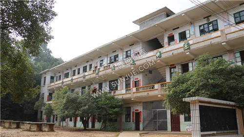 学校教学楼-五里中学-未改造前老校园