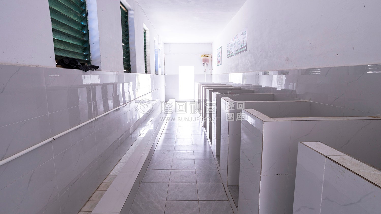 学校公厕-长铺中学