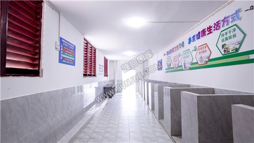 学校公厕-三阁司中学