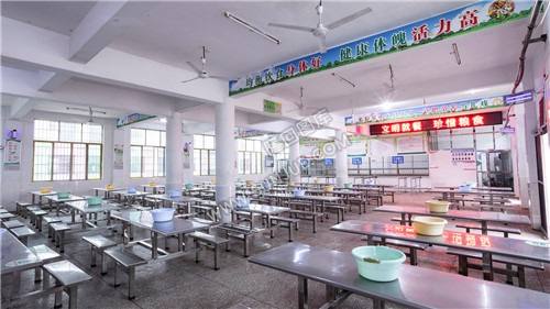 学生食堂-三阁司中学