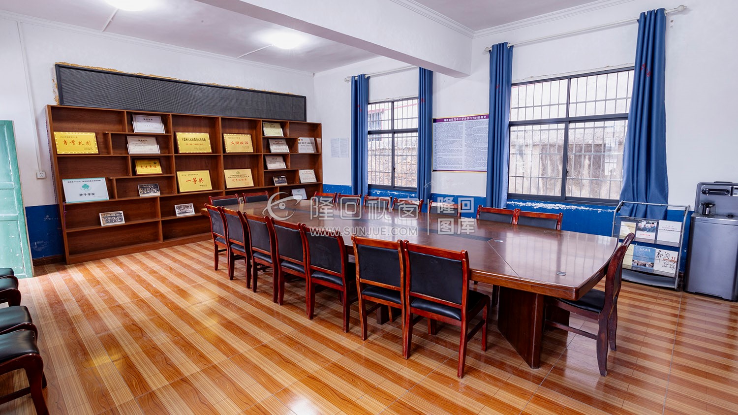 学校会议室-红光小学-隆回县三阁司镇红光居委会