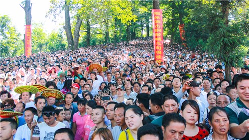 2015隆回花瑶讨僚皈活动