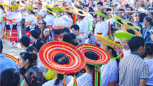 2015隆回花瑶讨僚皈活动