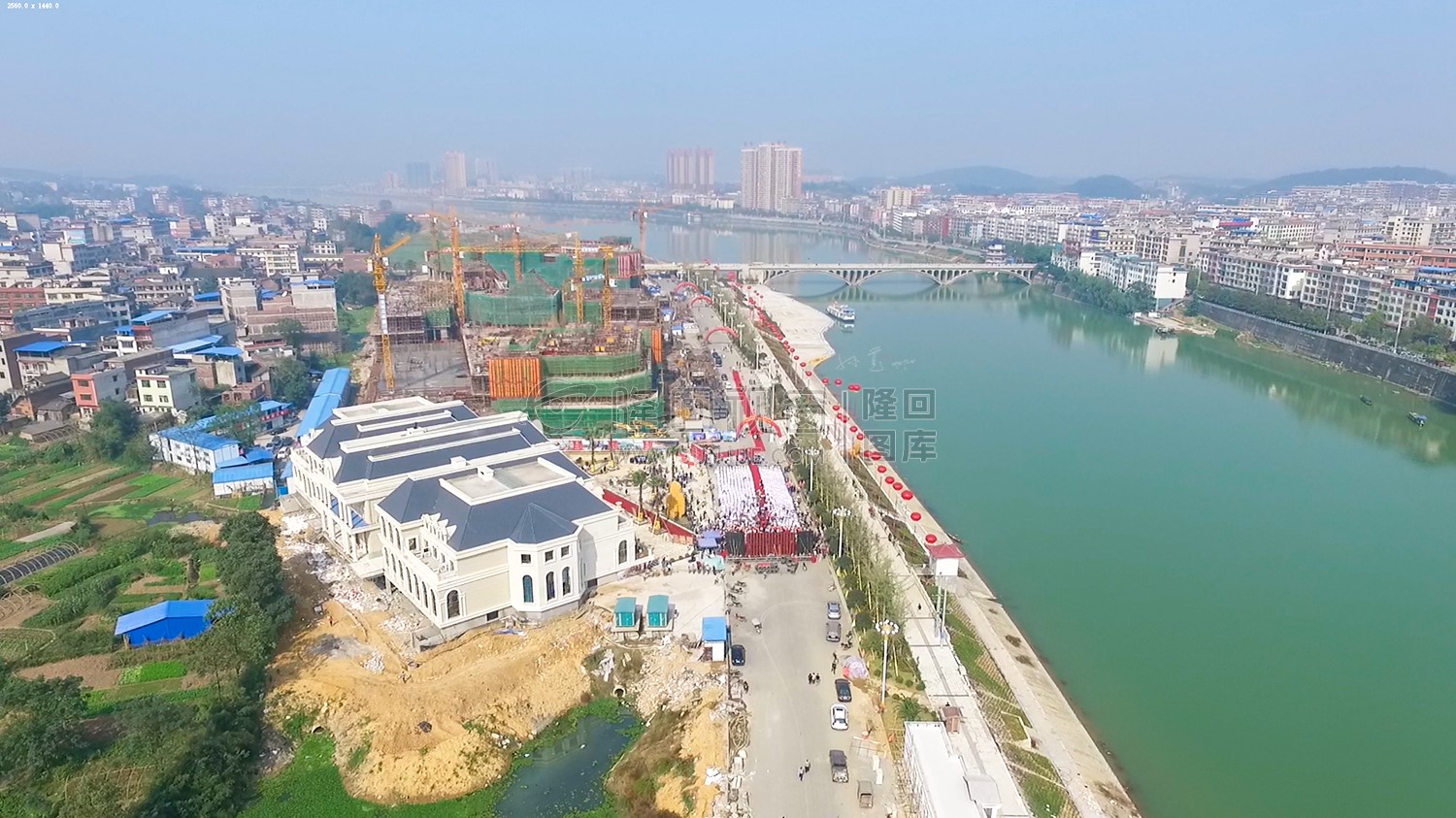 隆回滨江·巴黎新城