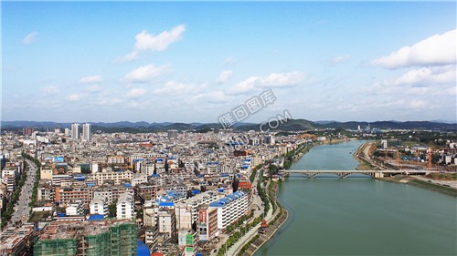 隆回县城-赧水河岸两边