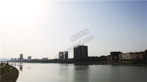 隆回县城-赧水河岸两边