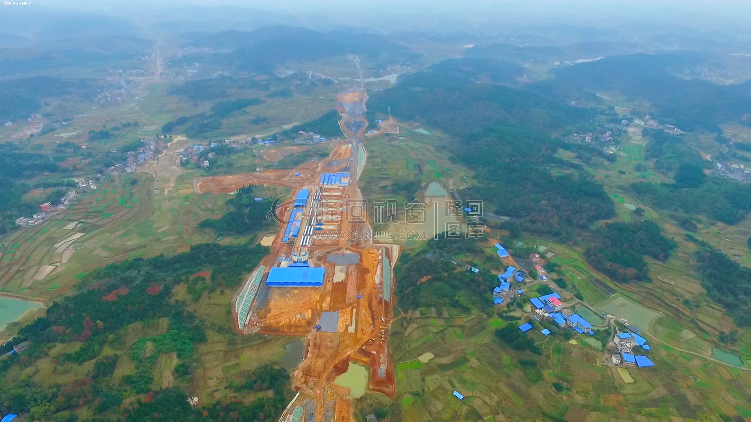 航拍高铁站施工现场