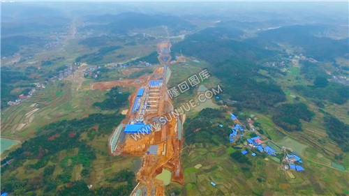 航拍高铁站施工现场