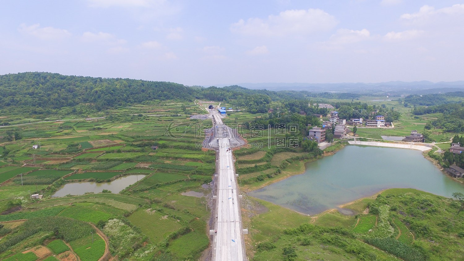 隆回高铁站-建设中实拍