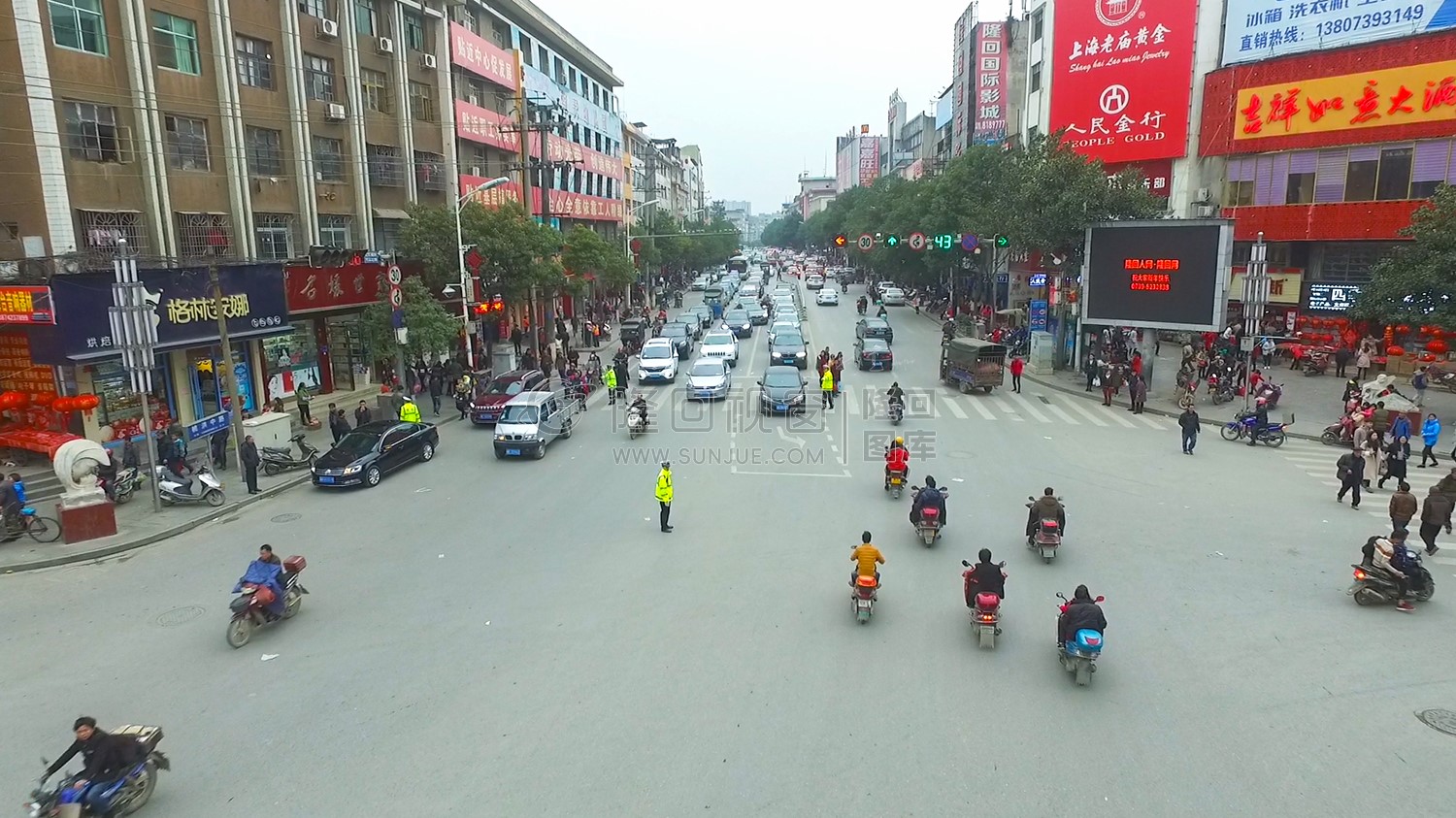 神龙宾馆红绿灯-隆回县城-2017年春节期间