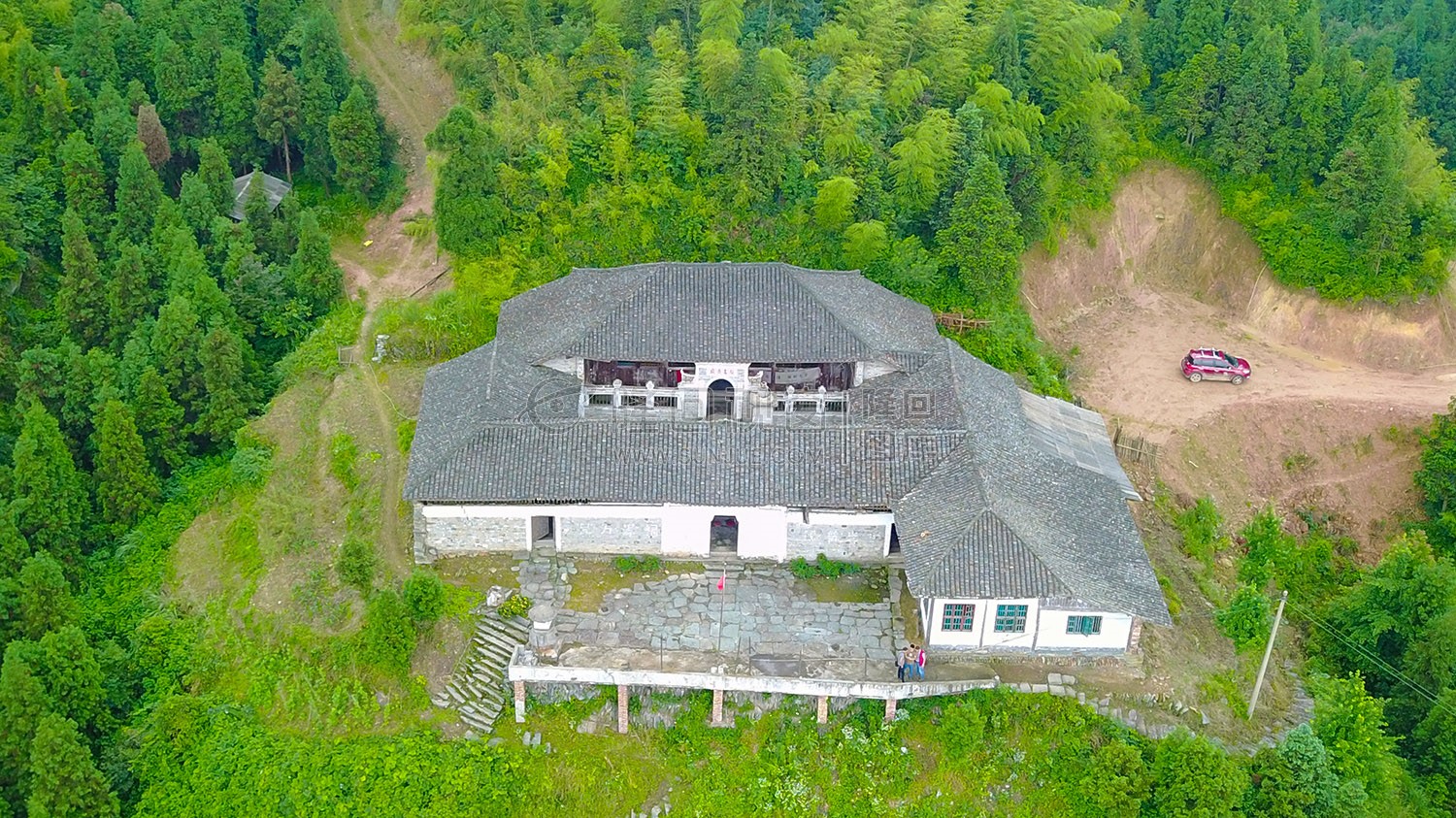 庞家山-六都寨镇