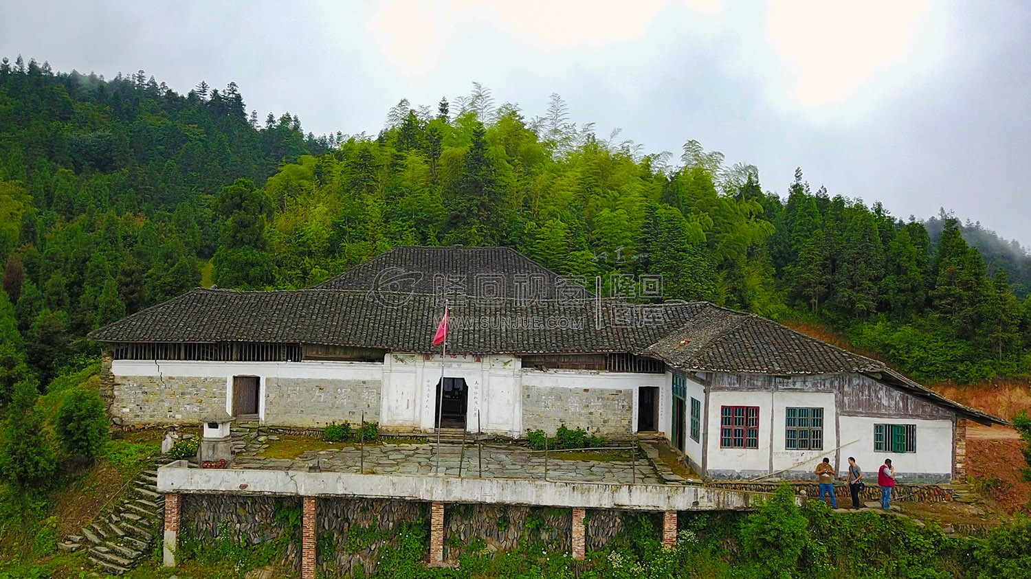 庞家山-六都寨镇