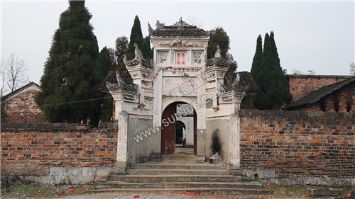 朝京山-三阁司镇