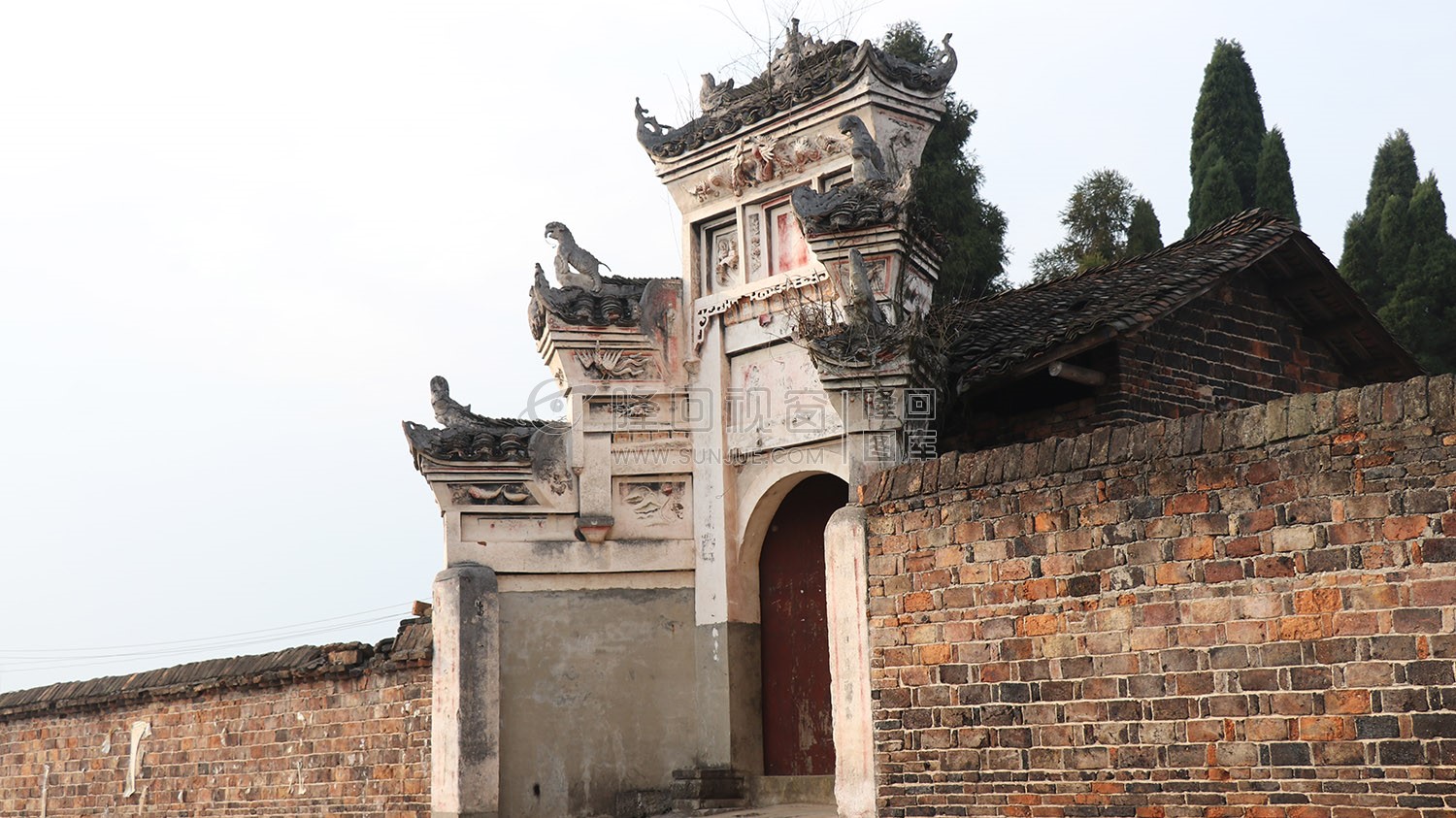 朝京山-三阁司镇