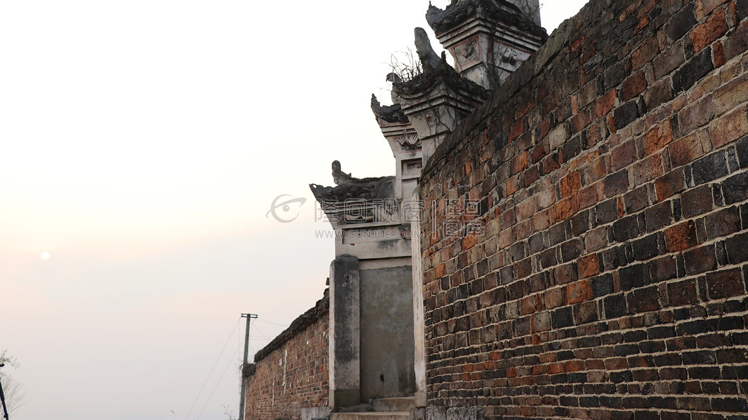 朝京山-三阁司镇