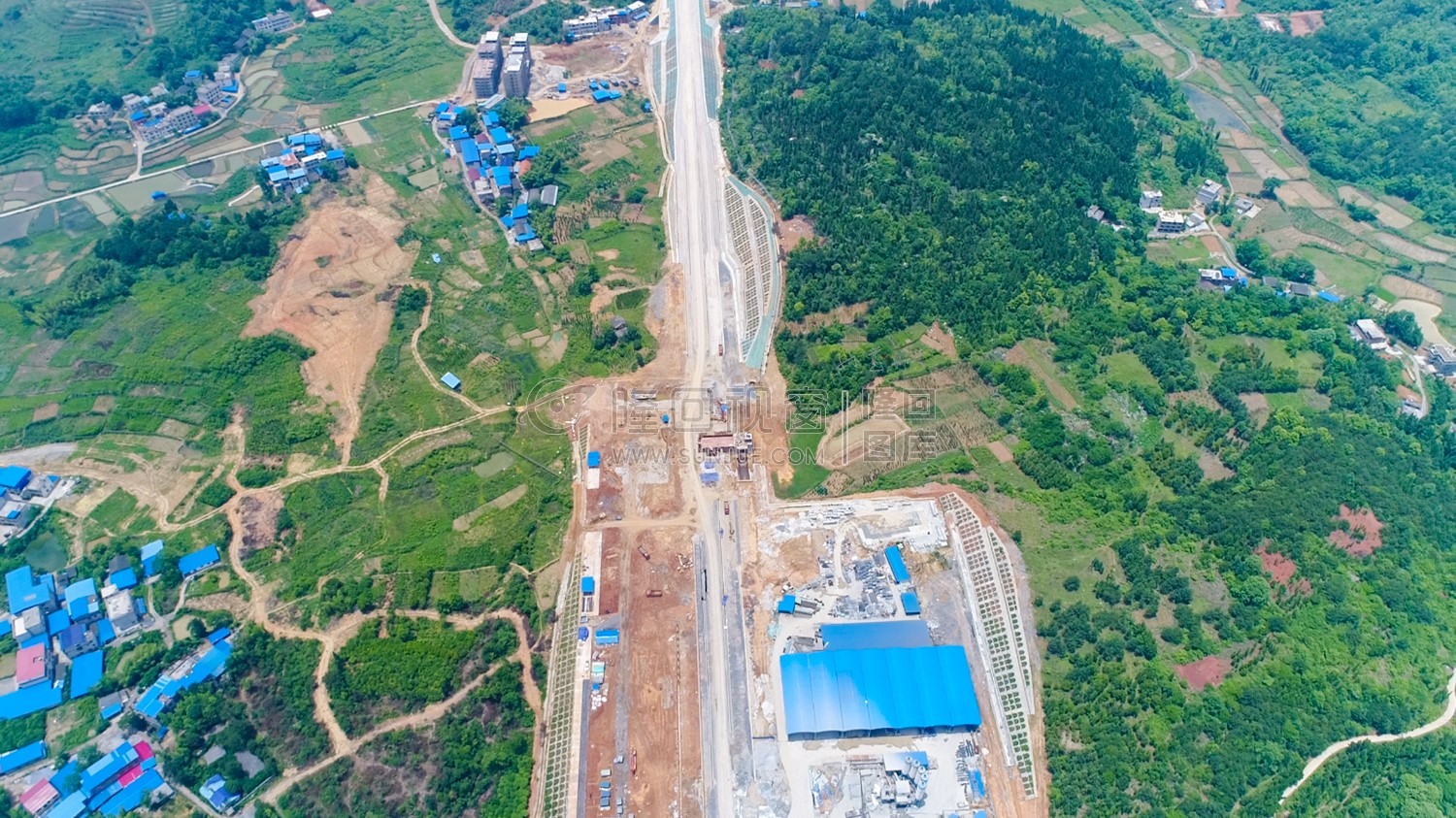 隆回高铁站-建设中实拍