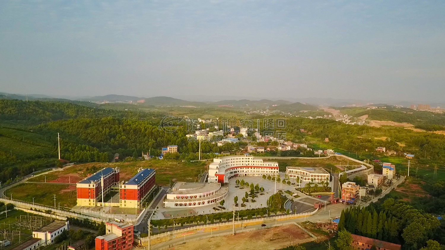 隆回职中-新老校区