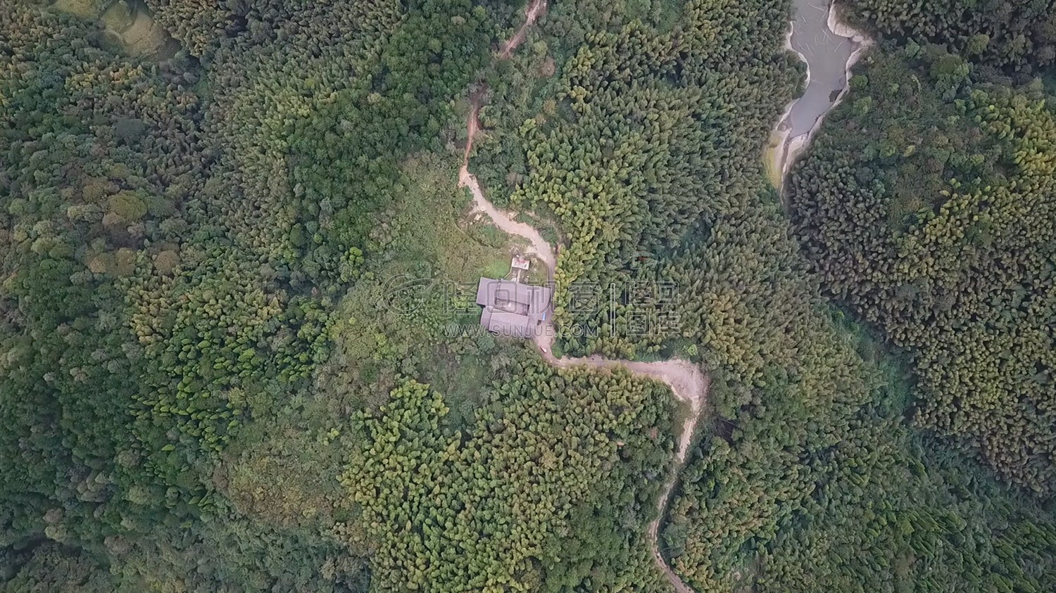 白莲堂，藏于滩头古镇大山深处的百年古寺，四百年历史