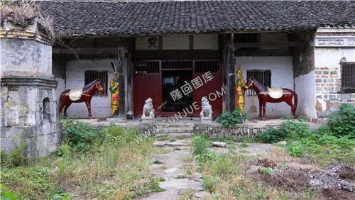 白莲堂，藏于滩头古镇大山深处的百年古寺，四百年历史