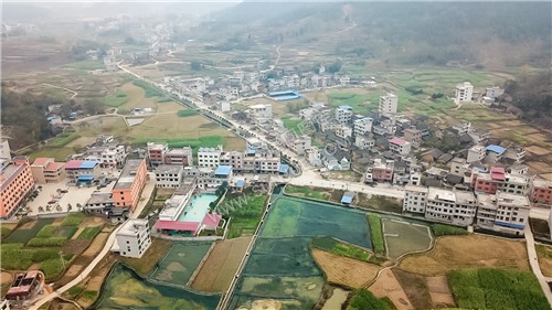 山界回族乡民族村