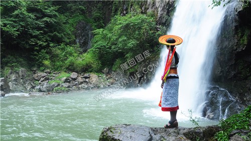 花瑶女孩-旺溪瀑布