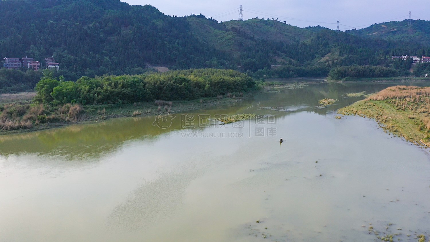 大坝下游小岛-中洲电站 5月拍摄