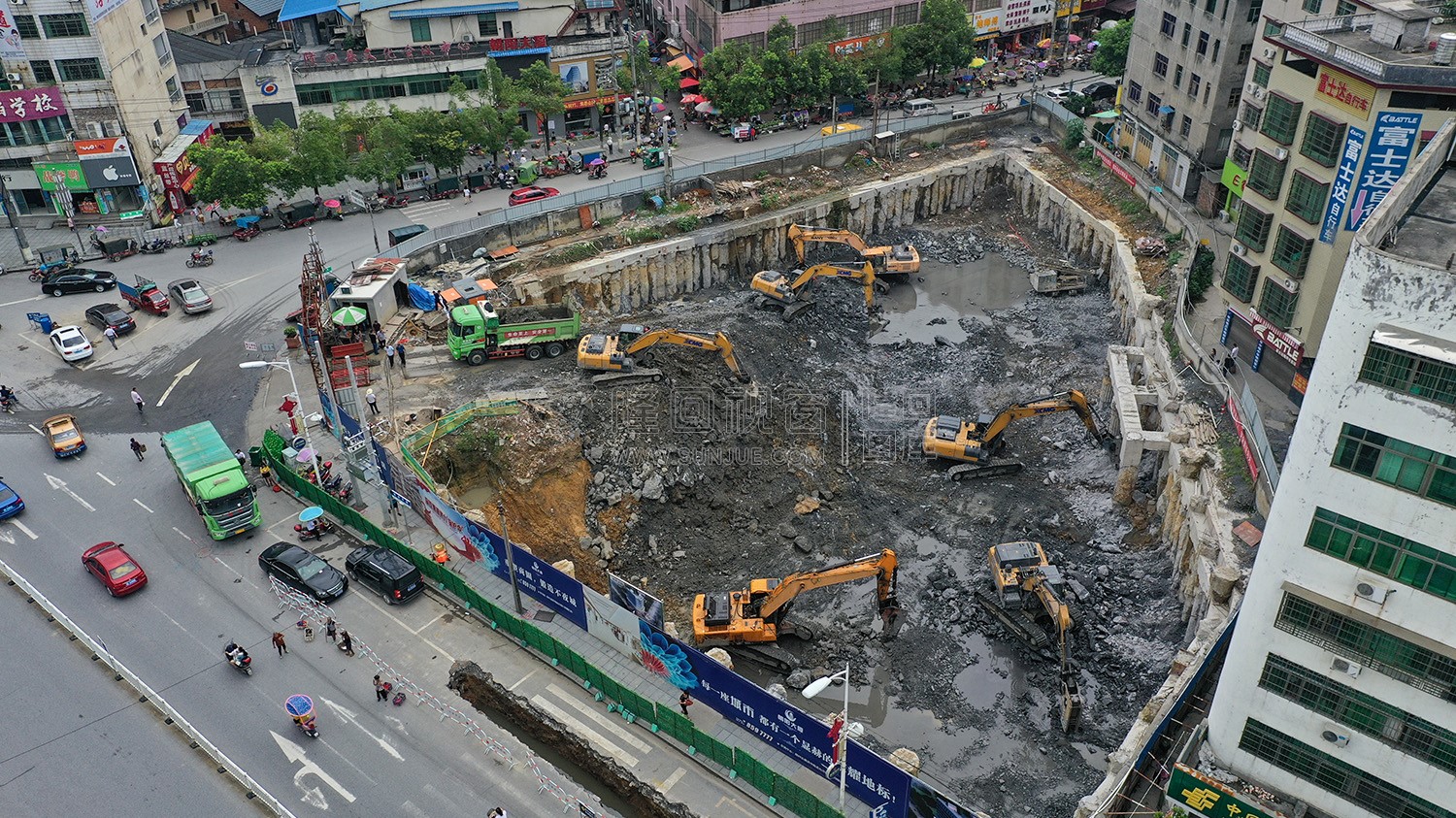 朝阳大厦开挖-北山岔路口