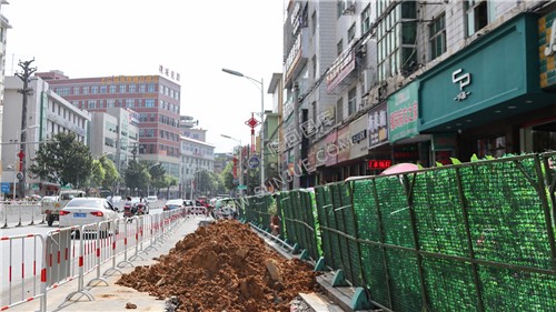 妇幼保健院路口-隆回桃洪路地下街人防工程开挖