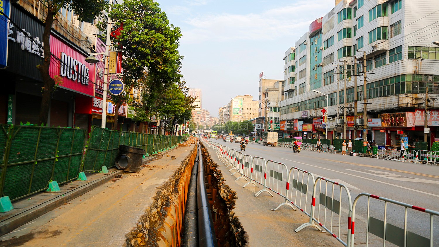 隆回地下街人防工程-管道铺设