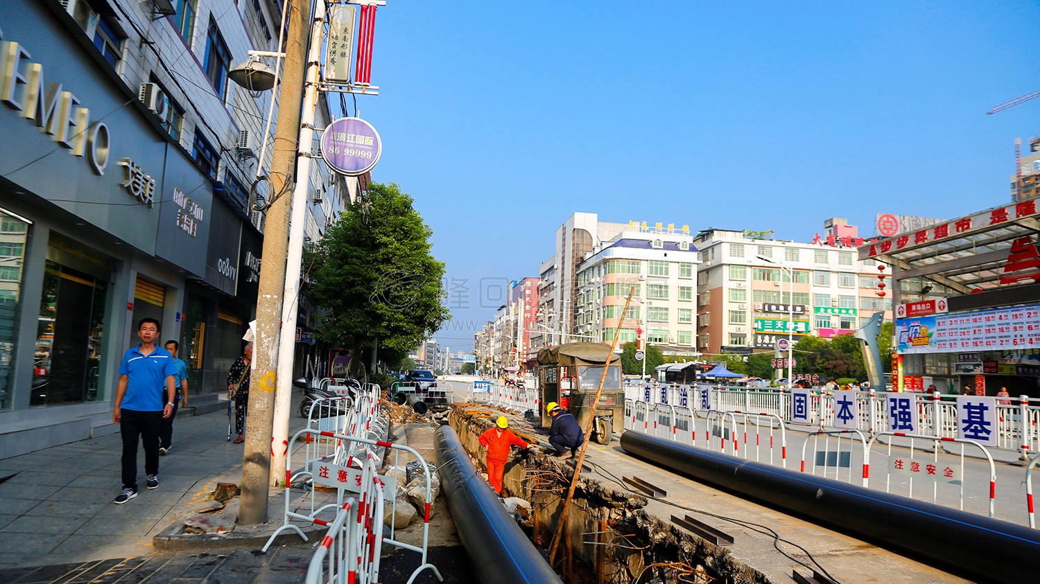 隆回地下街人防工程-管道铺设