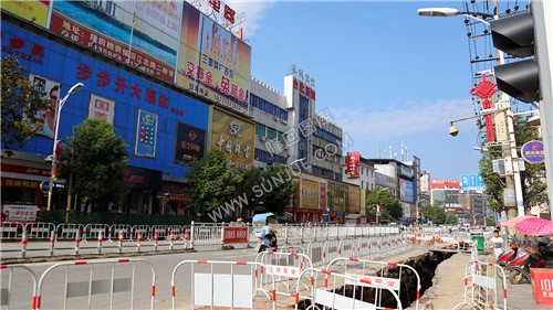 步步升门前-隆回地下街人防工程-管道铺设