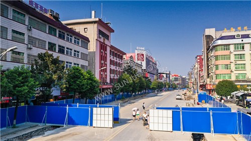 隆回县政府门前