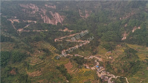 白水洞36拐公路