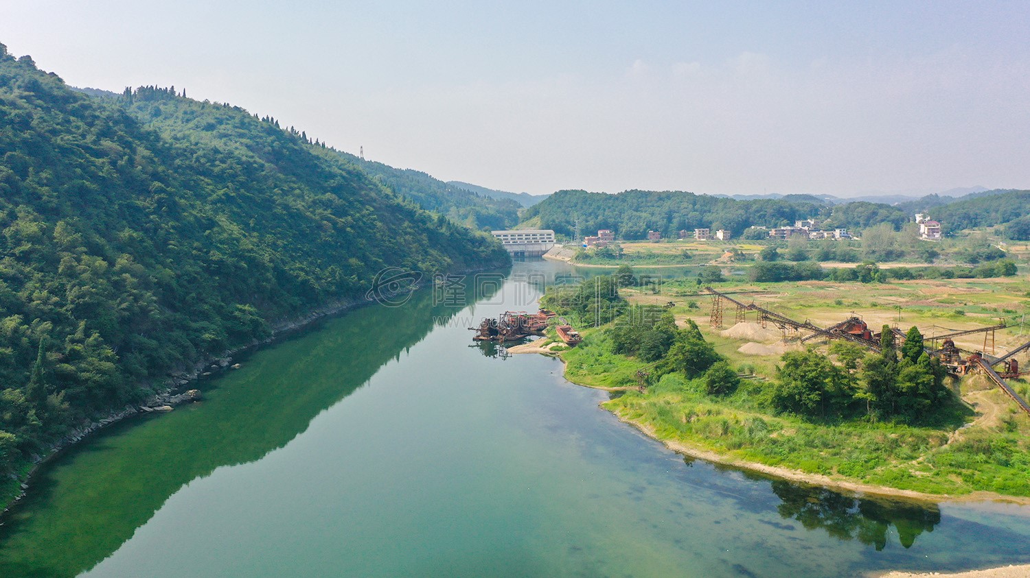 上游的中洲电站发电站