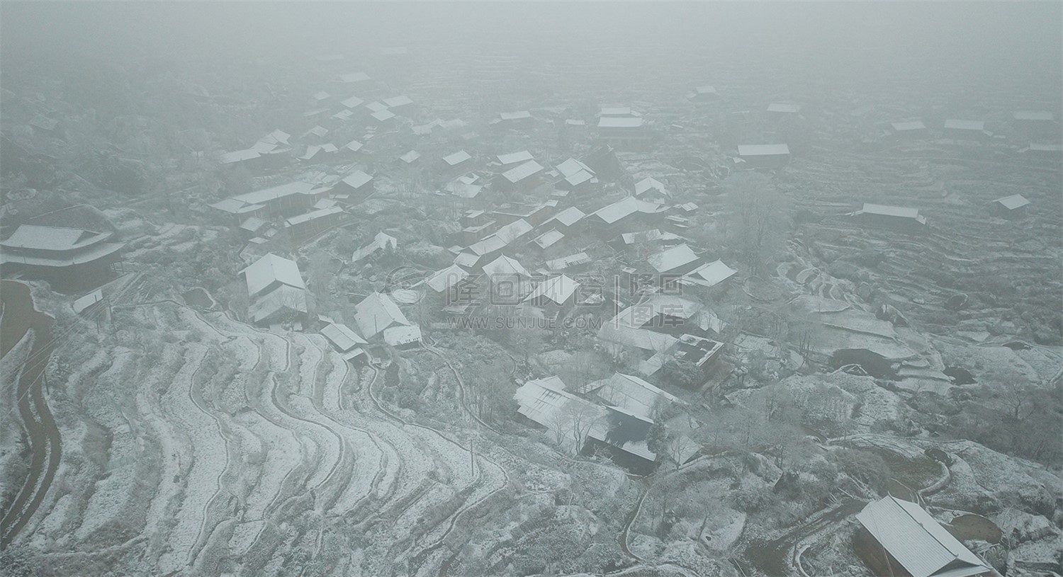 大托村春节期间的雪景