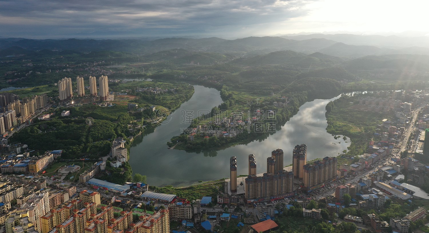 帝豪澄湾 总站方向