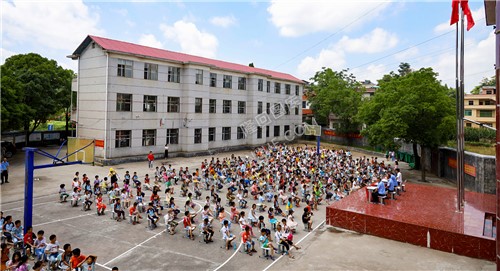 朴塘完全小学，朴塘学校