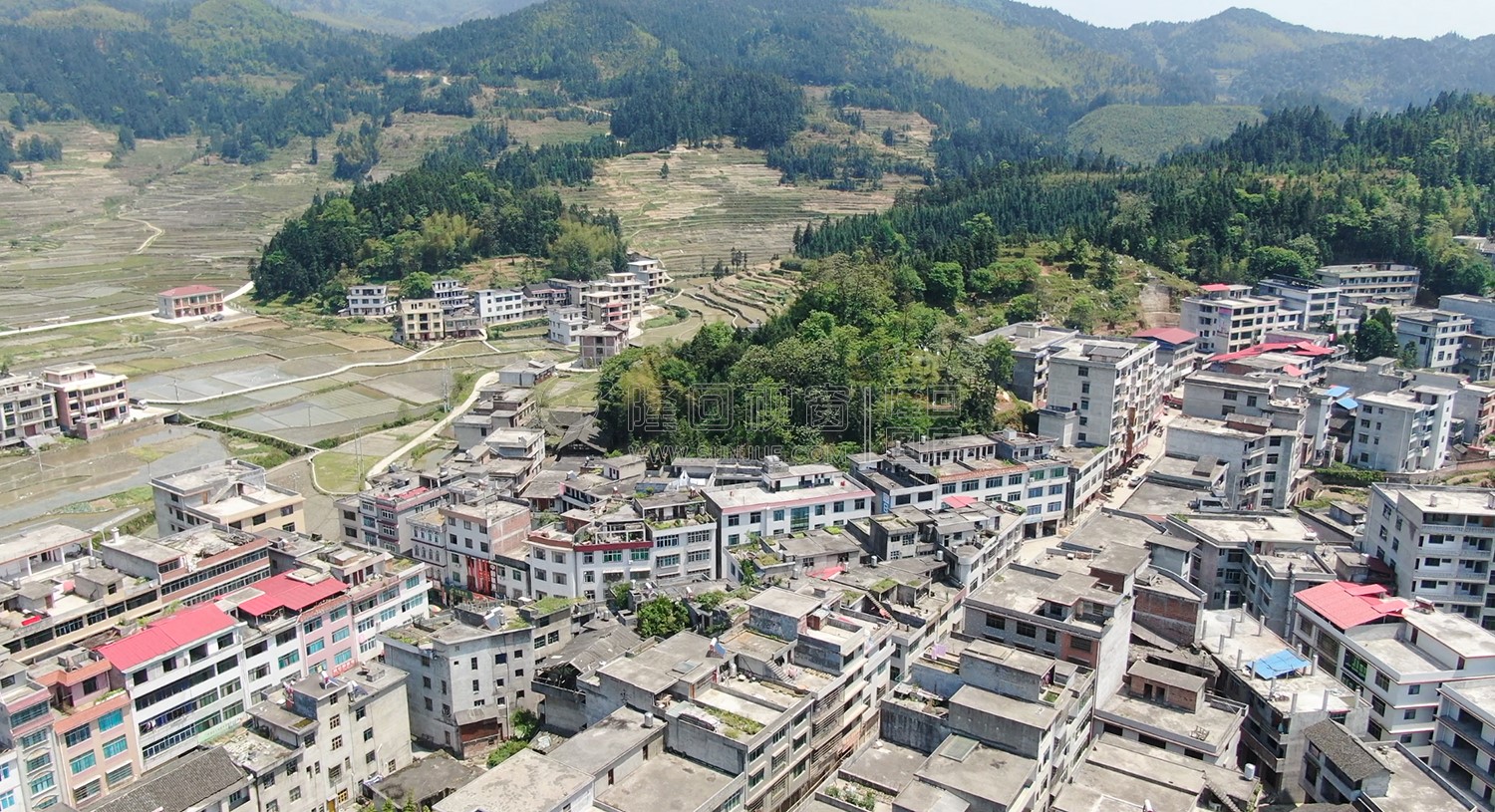 航拍乡镇