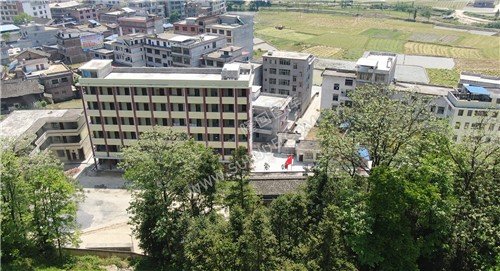 学校全景