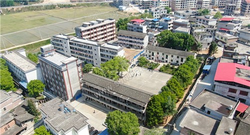 航拍学校