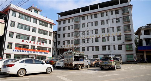 大水田乡，山清水秀