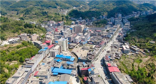 麻塘山方向看乡镇